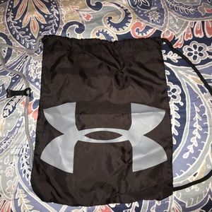 Under Armour pull string bag